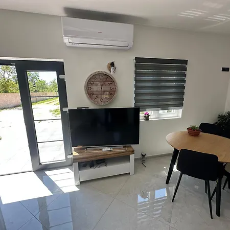 House In Nature Urban Medulin Holiday home