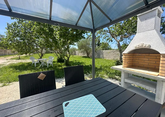 Dom wakacyjny House In Nature Urban Medulin